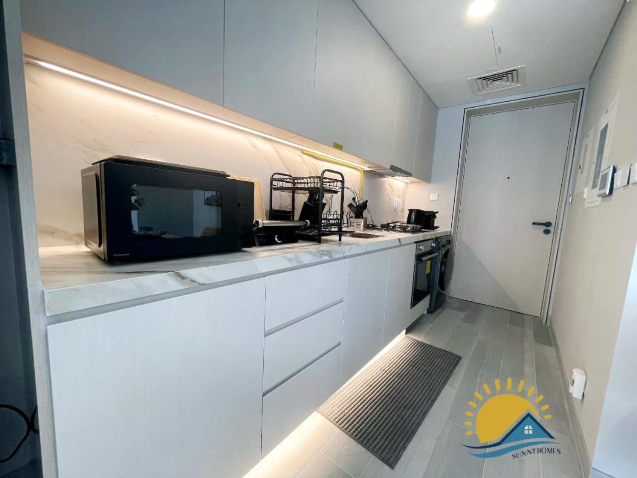 Dubai Marina Walk Gem Modern Apartments With Pool & Gym Access, Steps To Beach & Metro Managed By Sunnyhomes ภายนอก รูปภาพ