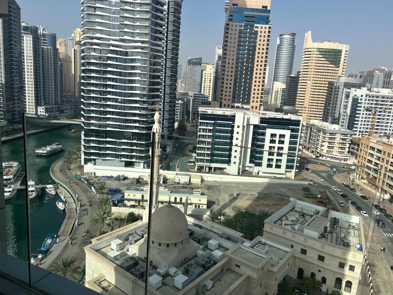 Dubai Marina Walk Gem Modern Apartments With Pool & Gym Access, Steps To Beach & Metro Managed By Sunnyhomes ห้อง รูปภาพ