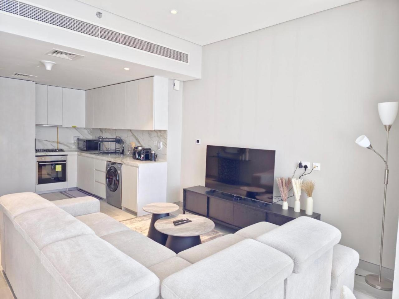 Dubai Marina Walk Gem Modern Apartments With Pool & Gym Access, Steps To Beach & Metro Managed By Sunnyhomes ภายนอก รูปภาพ