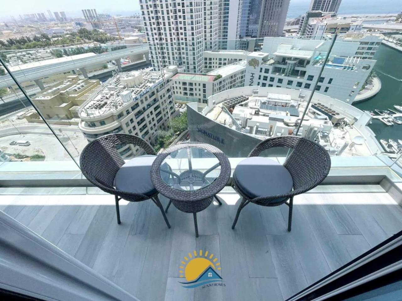 Dubai Marina Walk Gem Modern Apartments With Pool & Gym Access, Steps To Beach & Metro Managed By Sunnyhomes ภายนอก รูปภาพ